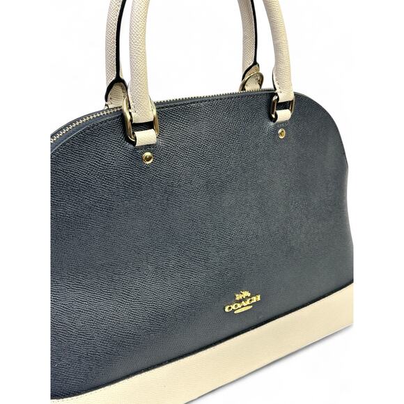 Coach Cora Domed Satchel in Crossgrain Leather W/ Dust Bag - Picture 4 of 16